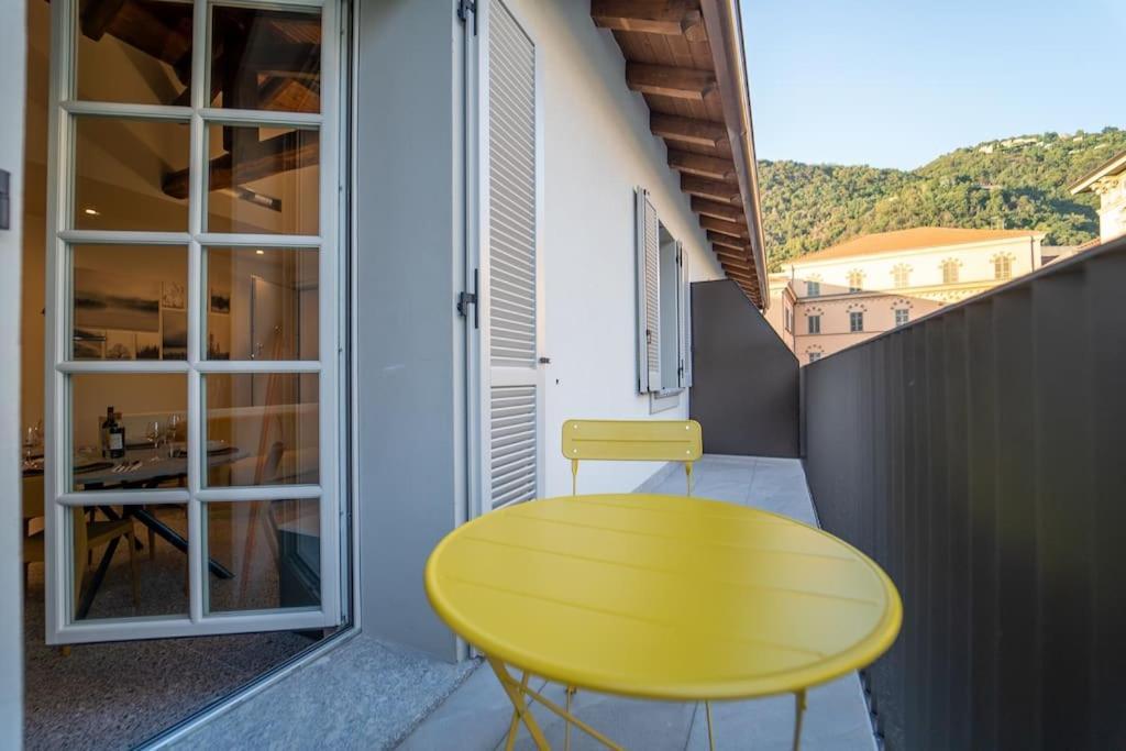 Apartmán Elegante Loft A 200 A Metri Dal Duomo Como Exteriér fotografie